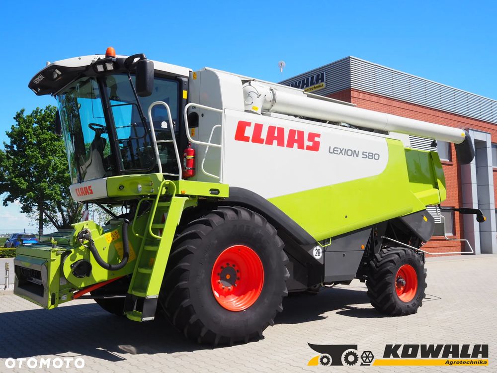 Claas Lexion 580 + V900 - 2