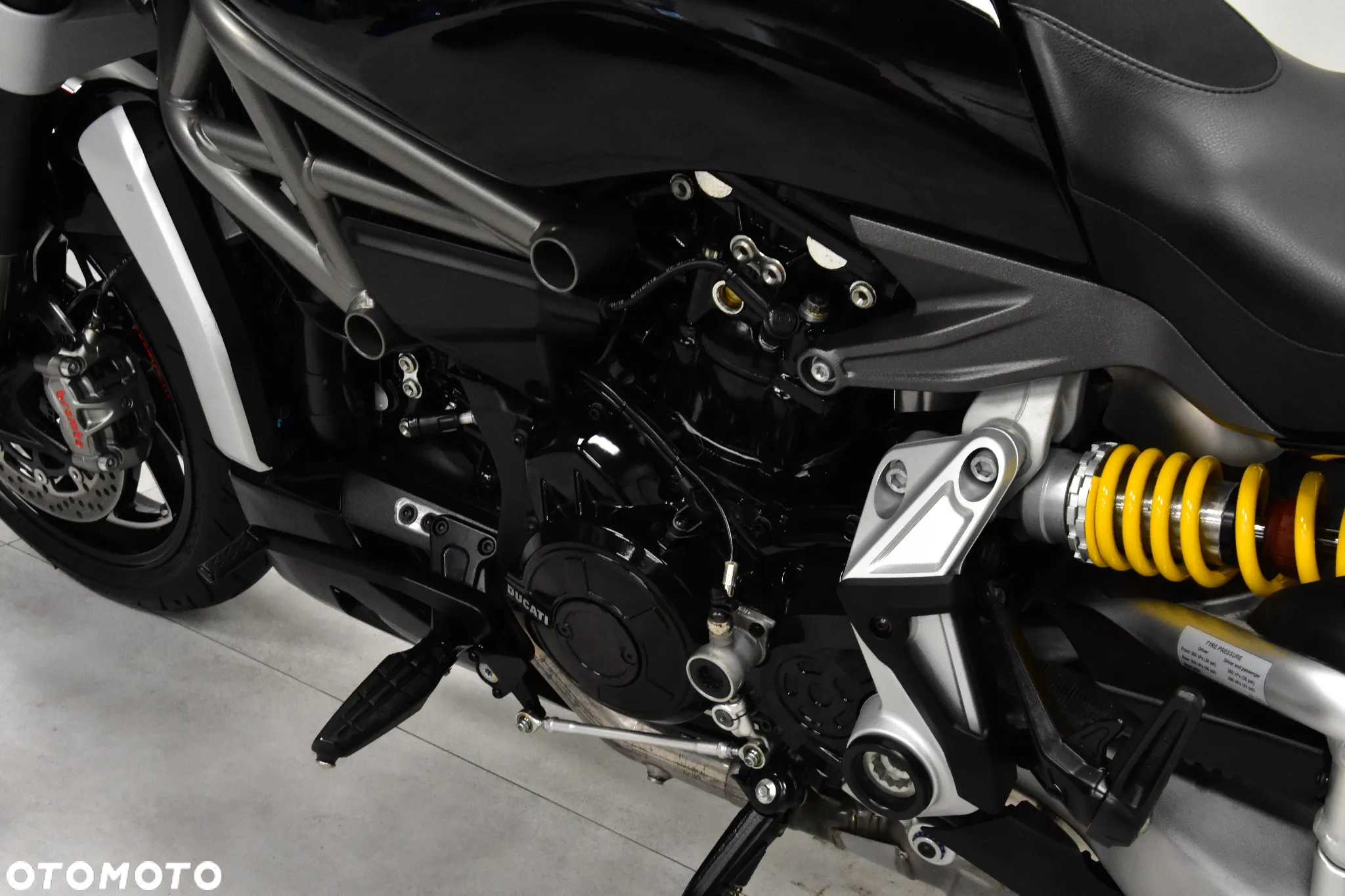 Ducati Diavel - 38