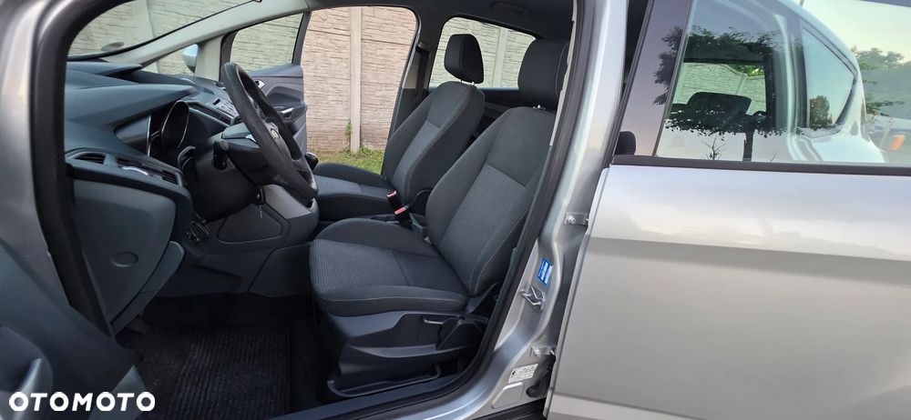 Ford C-MAX - 22