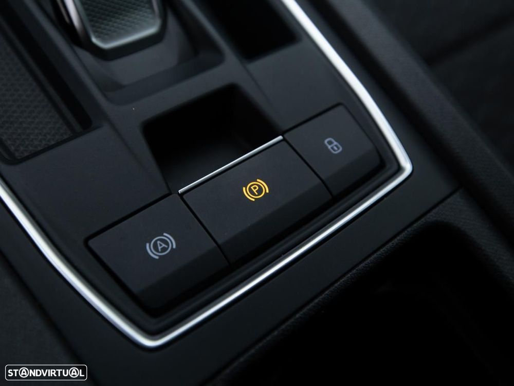 SEAT Leon ST 2.0 TDI FR DSG - 18