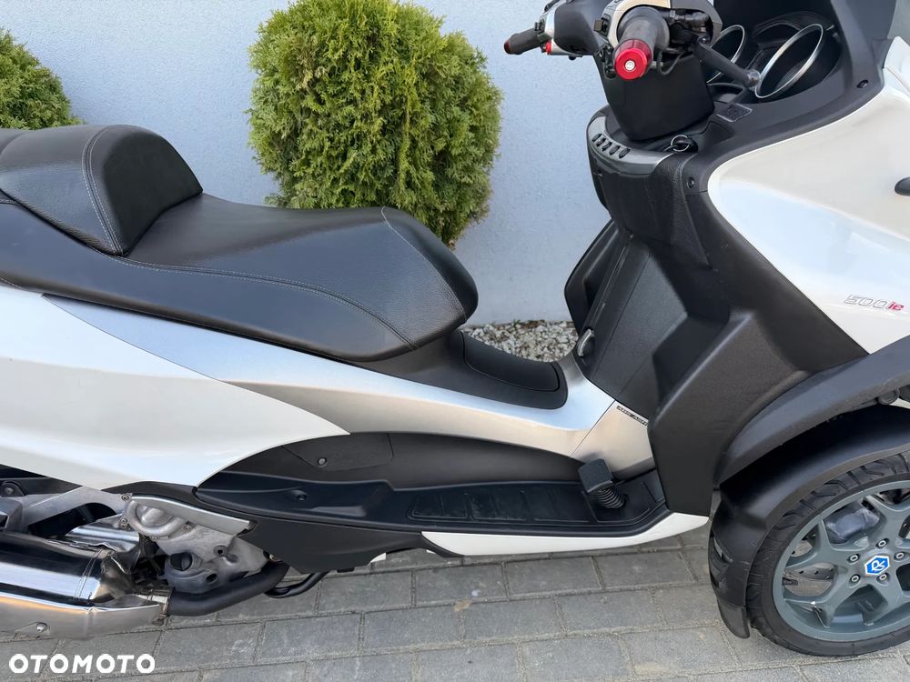Piaggio MP-3 - 19