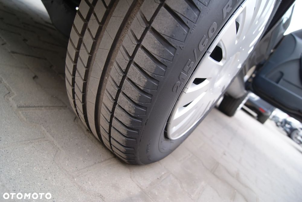 Skoda Yeti 1.2 TSI Active - 28