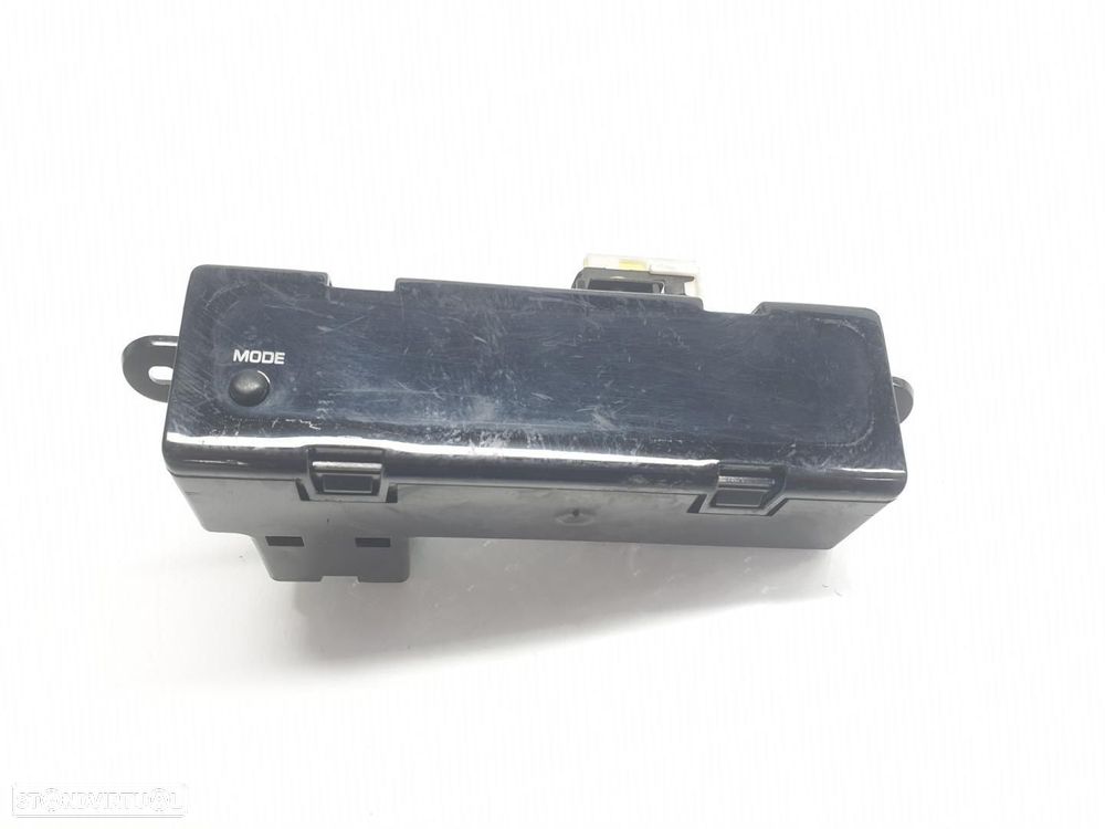 TELA/ECRÃ MULTIFUNÇÕES NISSAN PATROL GR Y61 - 1