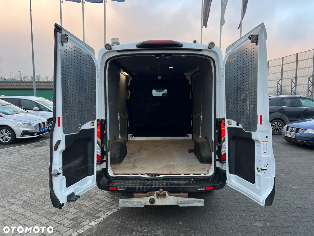 Ford Transit - 15