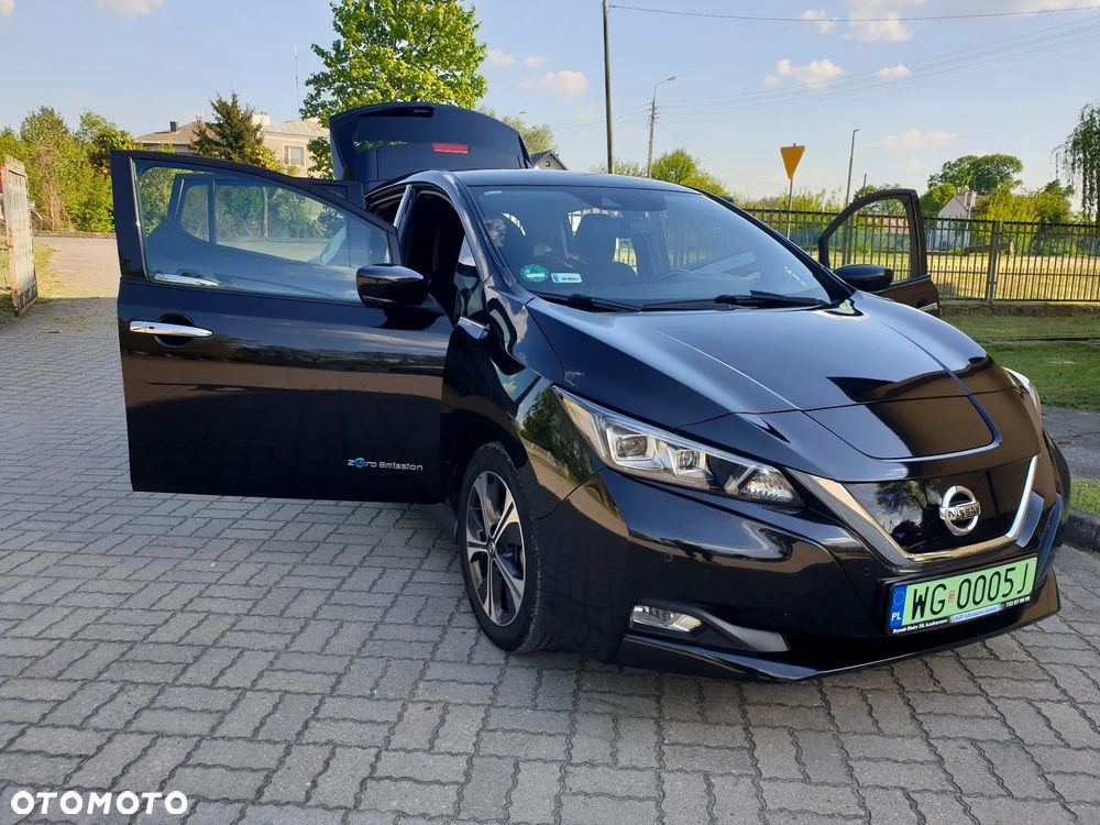 Nissan Leaf - 11