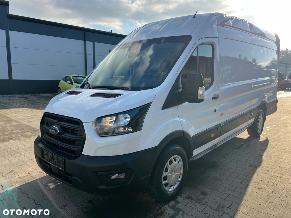 Ford Transit - 1