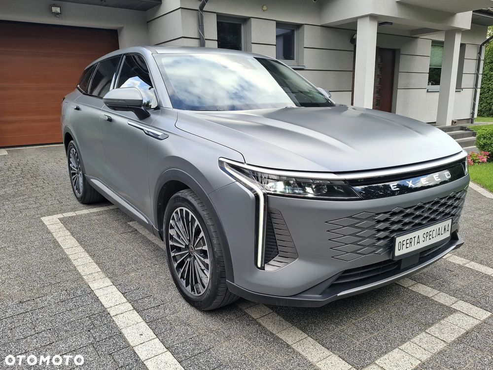 Omoda 9 1.5 Super Hybrid Exclusive AWD - 10