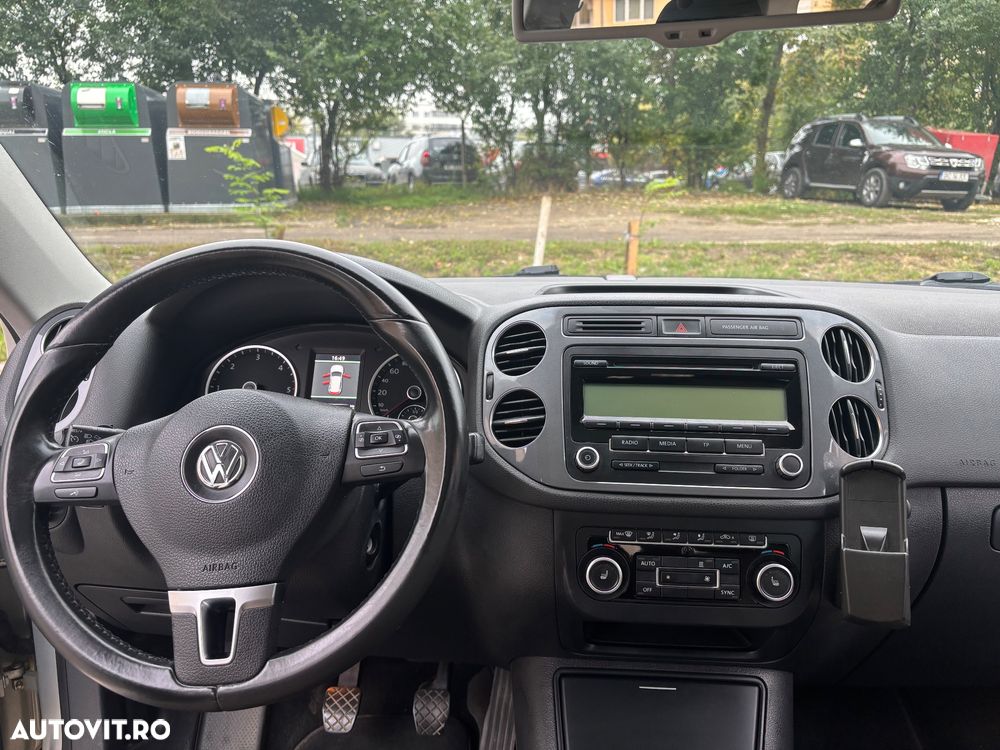Volkswagen Tiguan - 10
