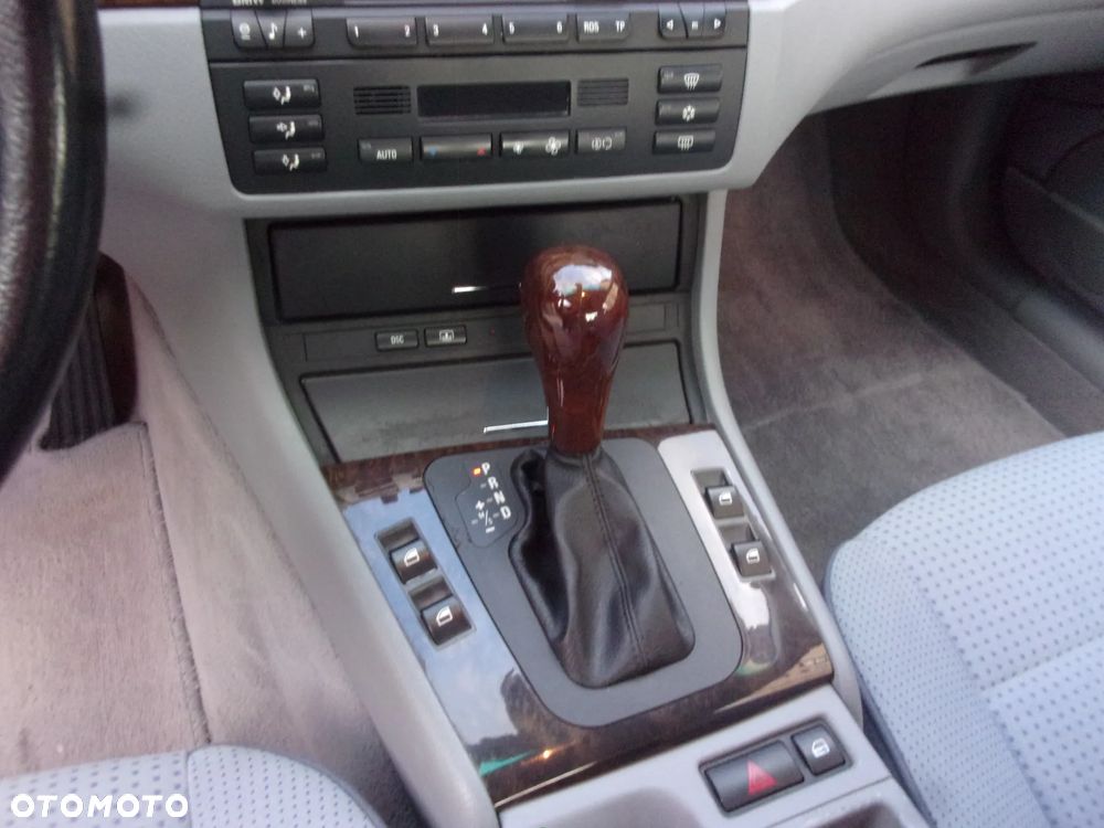 BMW Seria 3 - 28