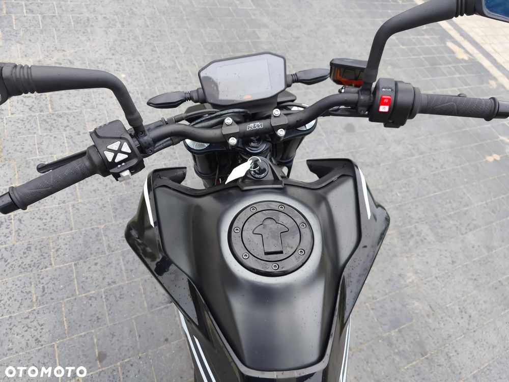 KTM Duke - 13