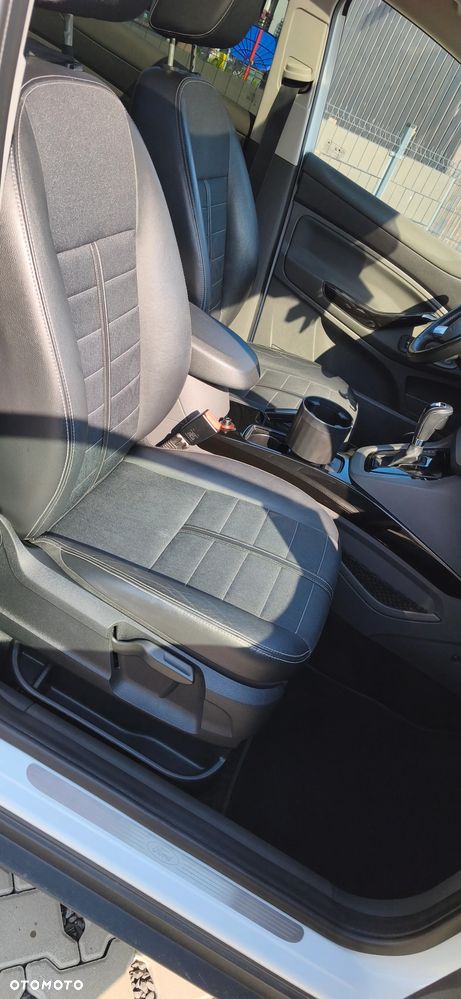 Ford Kuga 2.0 TDCi 4WD Trend - 25