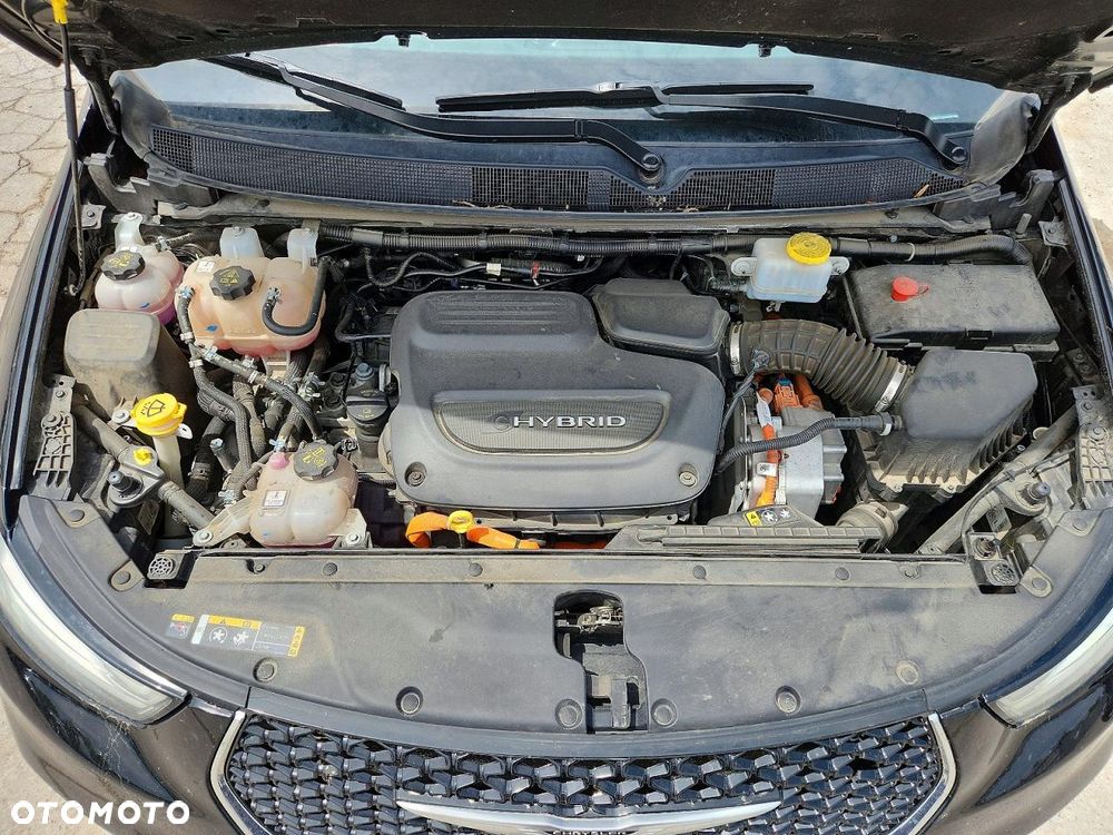 Chrysler Pacifica - 11