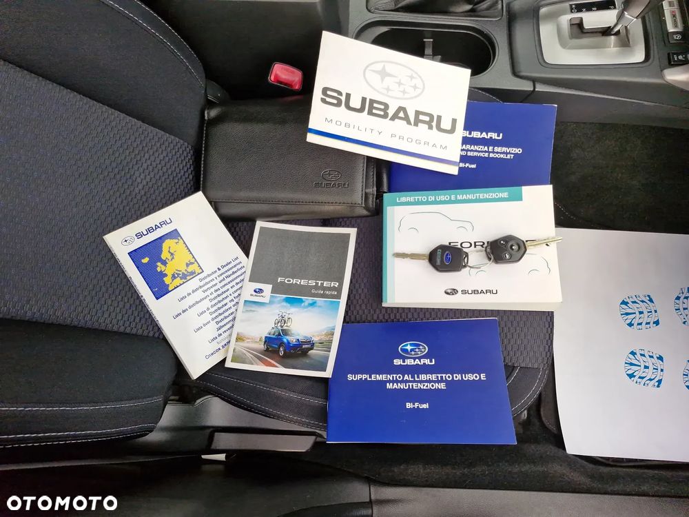 Subaru Forester 2.0i Exclusive Lineartronic - 31