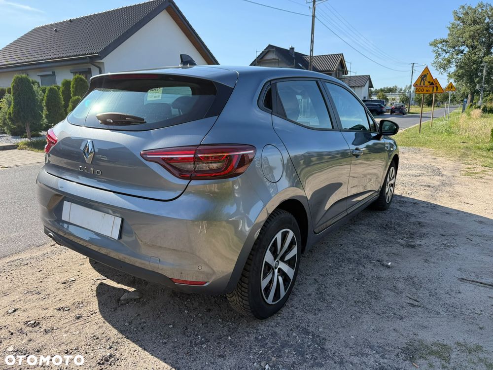 Renault Clio TCe 100 BUSINESS EDITION - 30