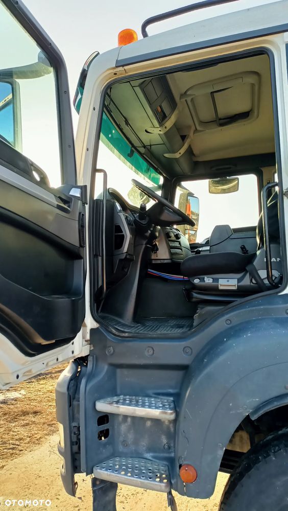 MAN TGS 6x4 - 24