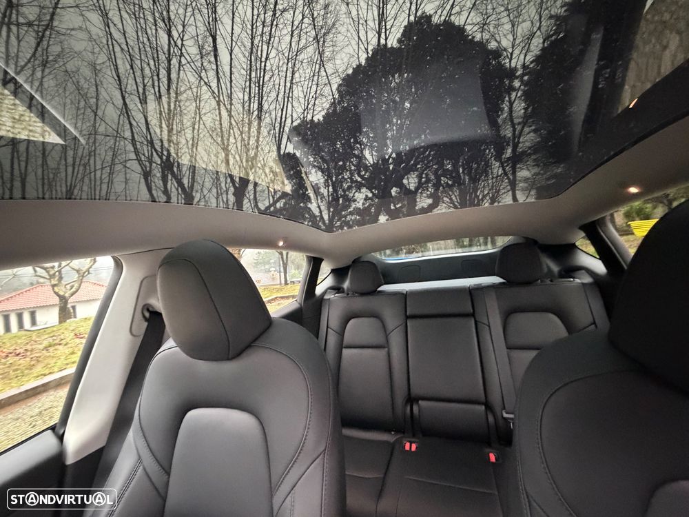 Tesla Model Y Tração Traseira - 25