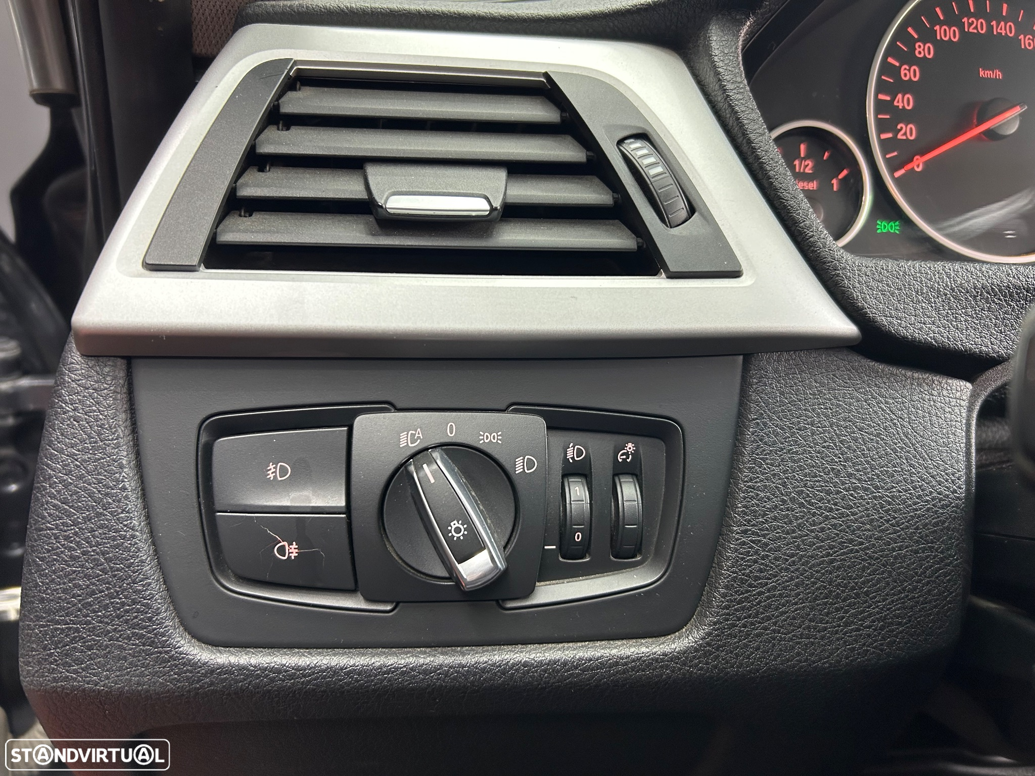 BMW 318 d Touring Navigation - 39