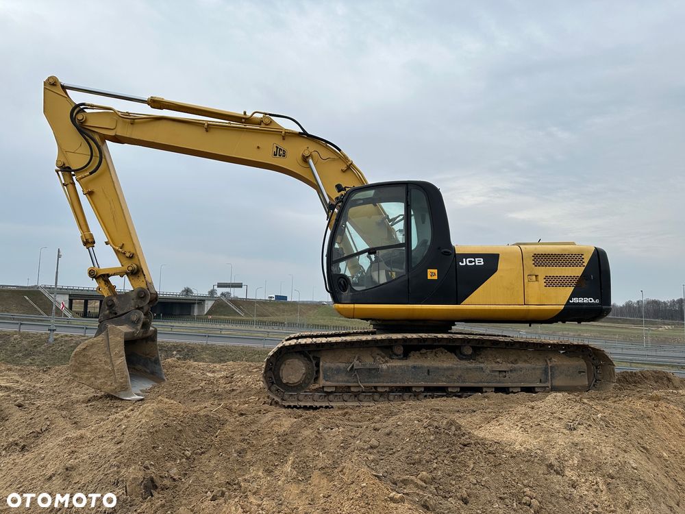JCB JS220 LC - 4