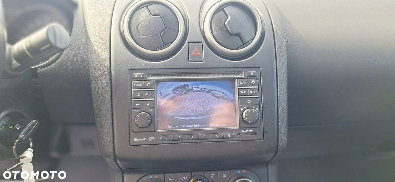 Nissan Qashqai - 15