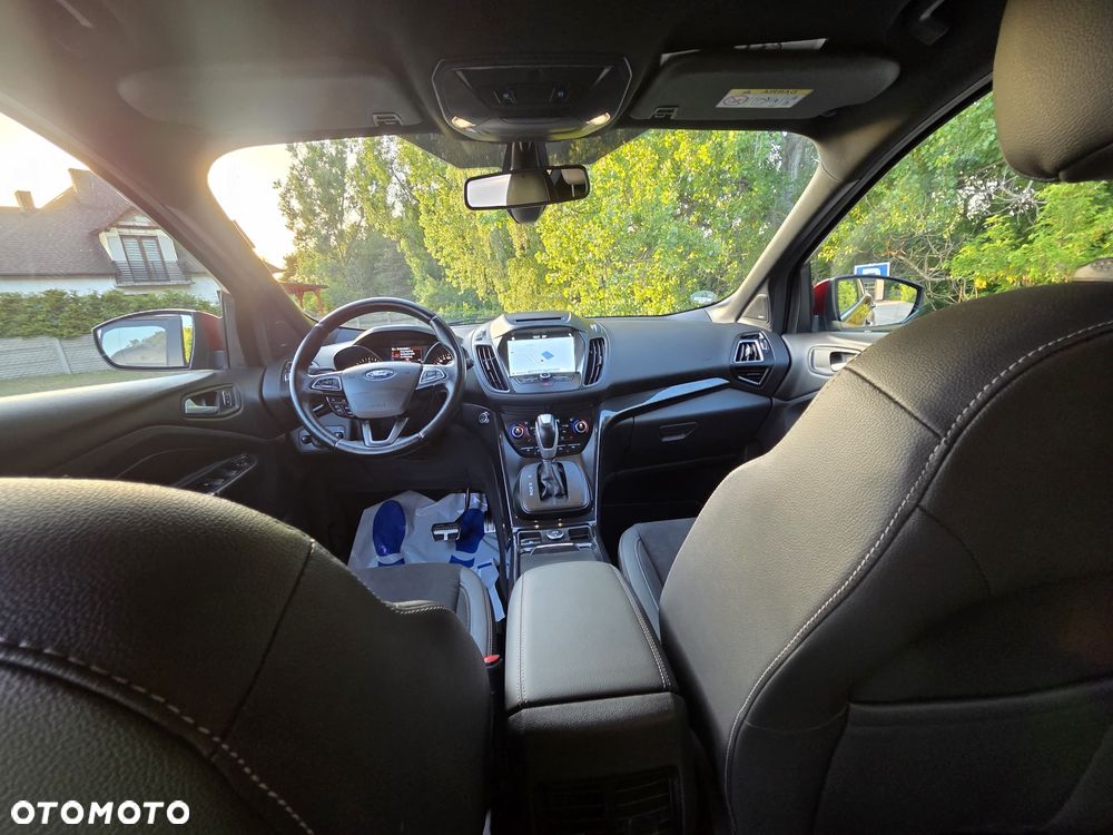 Ford Kuga 2.0 TDCi AWD ST-Line - 26
