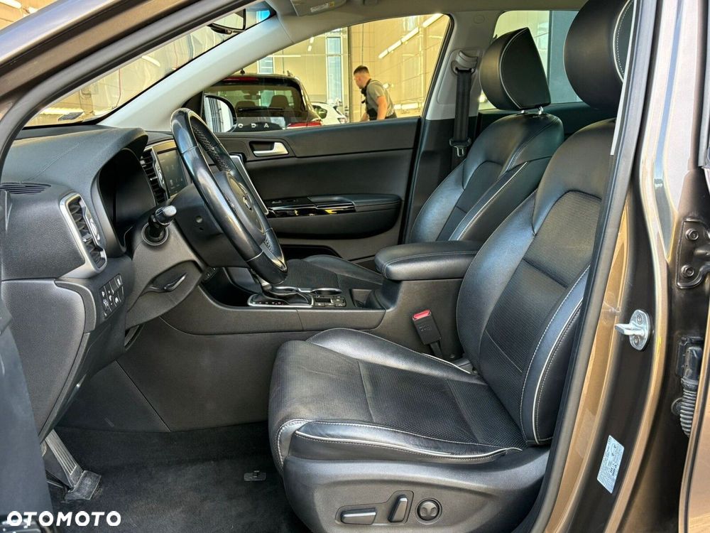 Kia Sportage 1.7 CRDI Business Line 2WD DCT - 8