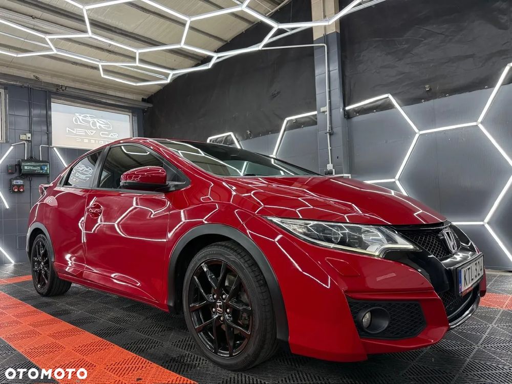 Honda Civic 1.8 i-VTEC Sport Black Edition - 11