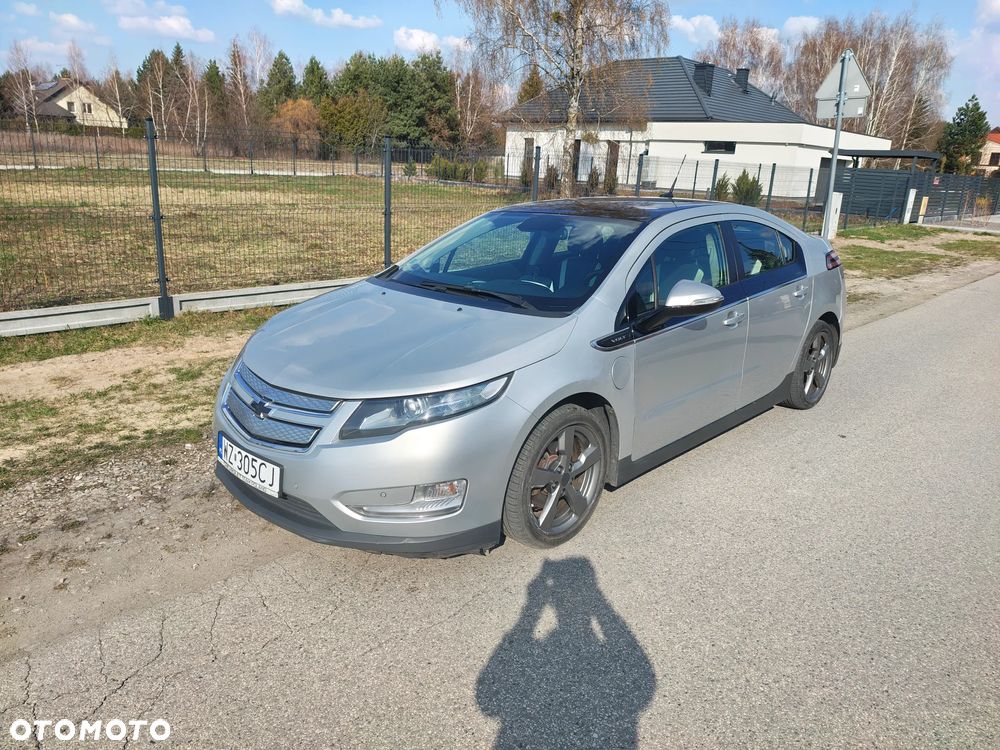 Chevrolet Volt - 2
