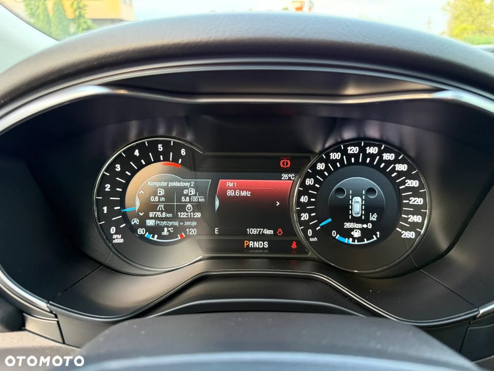 Ford Mondeo - 36