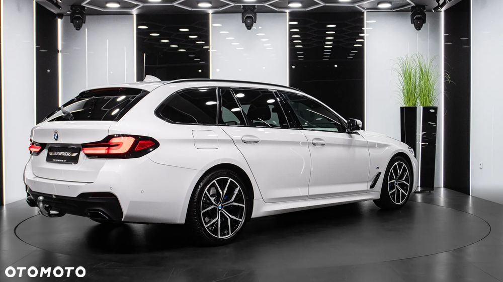 BMW Seria 5 520d xDrive M Sport sport - 8