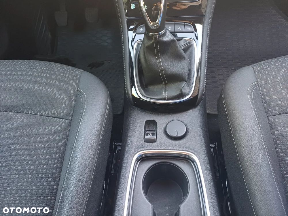 Opel Astra 1.4 T Elite S&S - 12