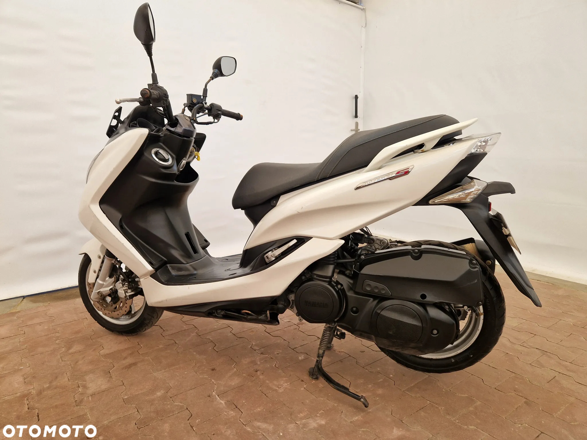 Yamaha Majesty - 11