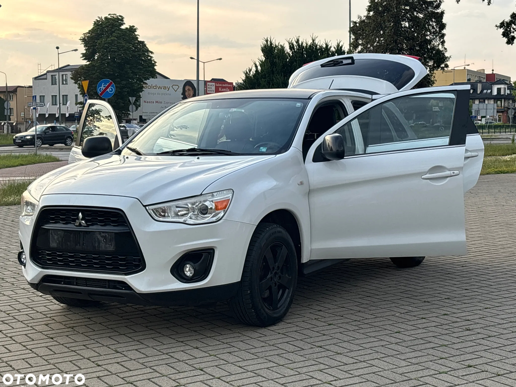 Mitsubishi ASX - 19