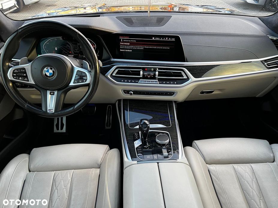BMW X7 - 13