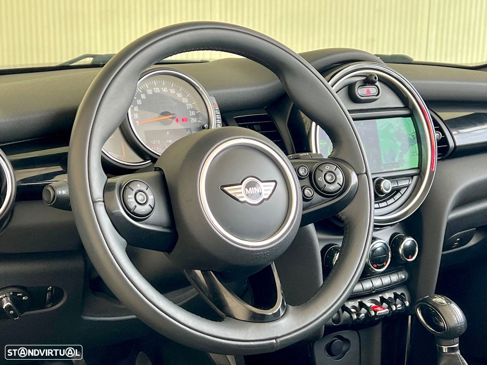 MINI Cabrio Cooper Auto. Yours - 15