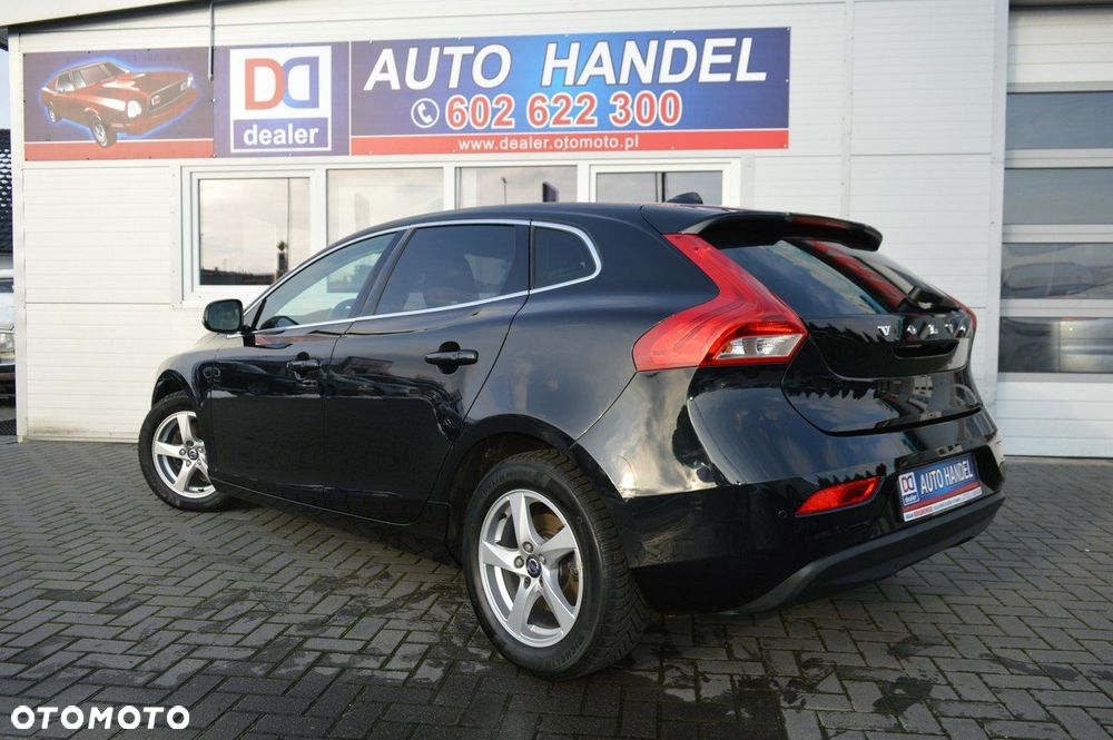 Volvo V40 D2 Summum - 9