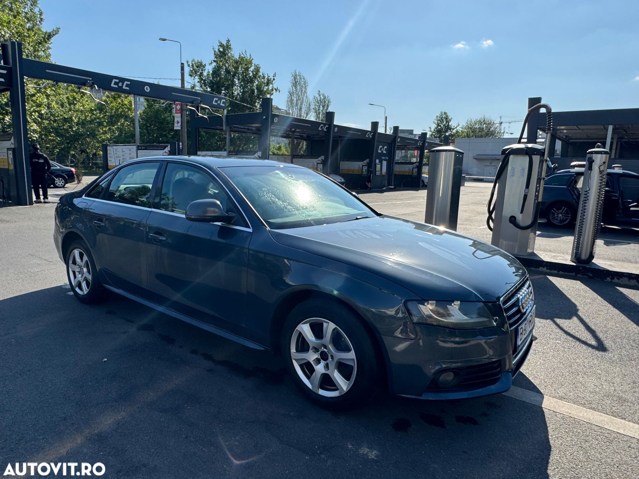 Audi A4 2.0 TDI B8 - 1