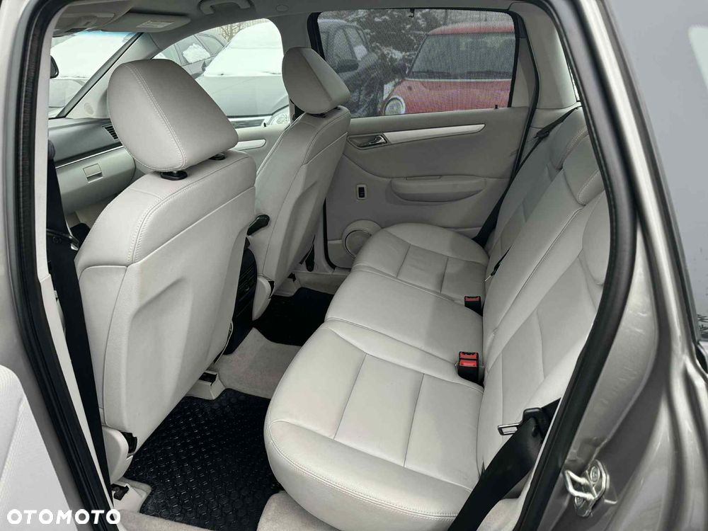 Mercedes-Benz Klasa B 200 CDI EU5 - 15