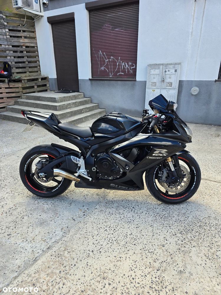 Suzuki GSX-R - 4