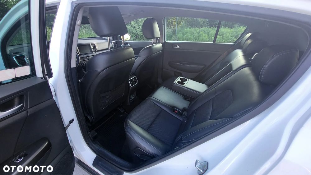 Kia Sportage 1.6 GDI L 2WD - 14