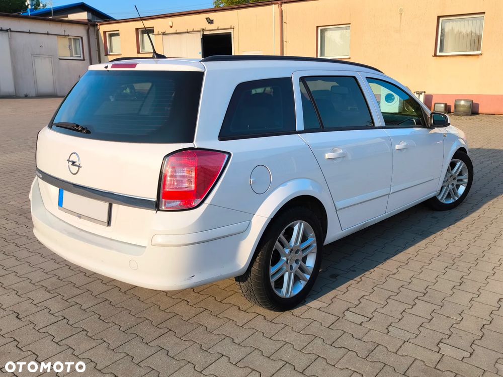 Opel Astra 1.6 Enjoy EasyTronic - 5