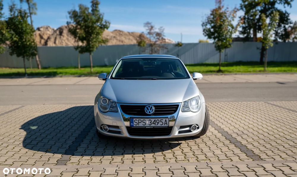 Volkswagen Eos 2.0 TDI DPF DSG - 2