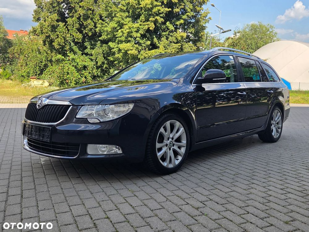 Skoda Superb 2.0 TDI PD Comfort - 1