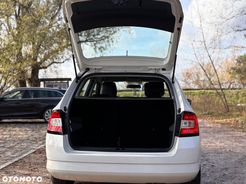 Skoda Fabia 1.0 Ambition - 8