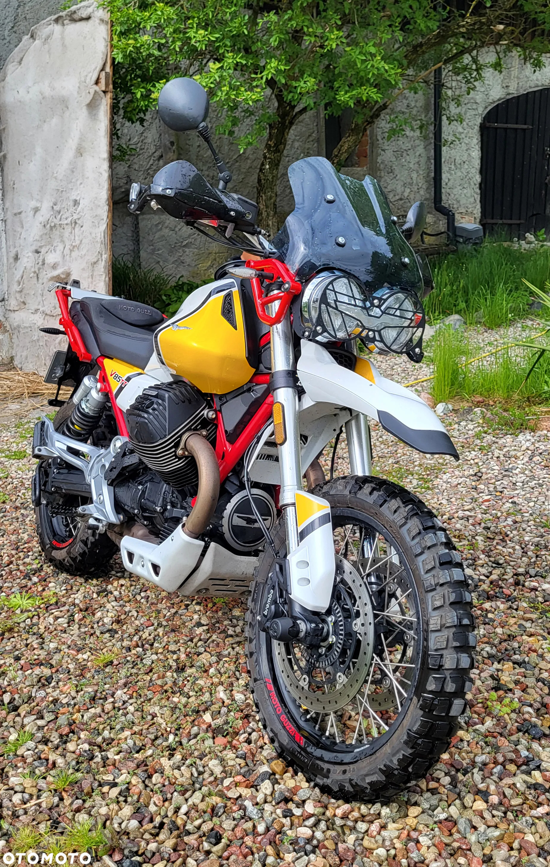 Moto Guzzi V85 - 3