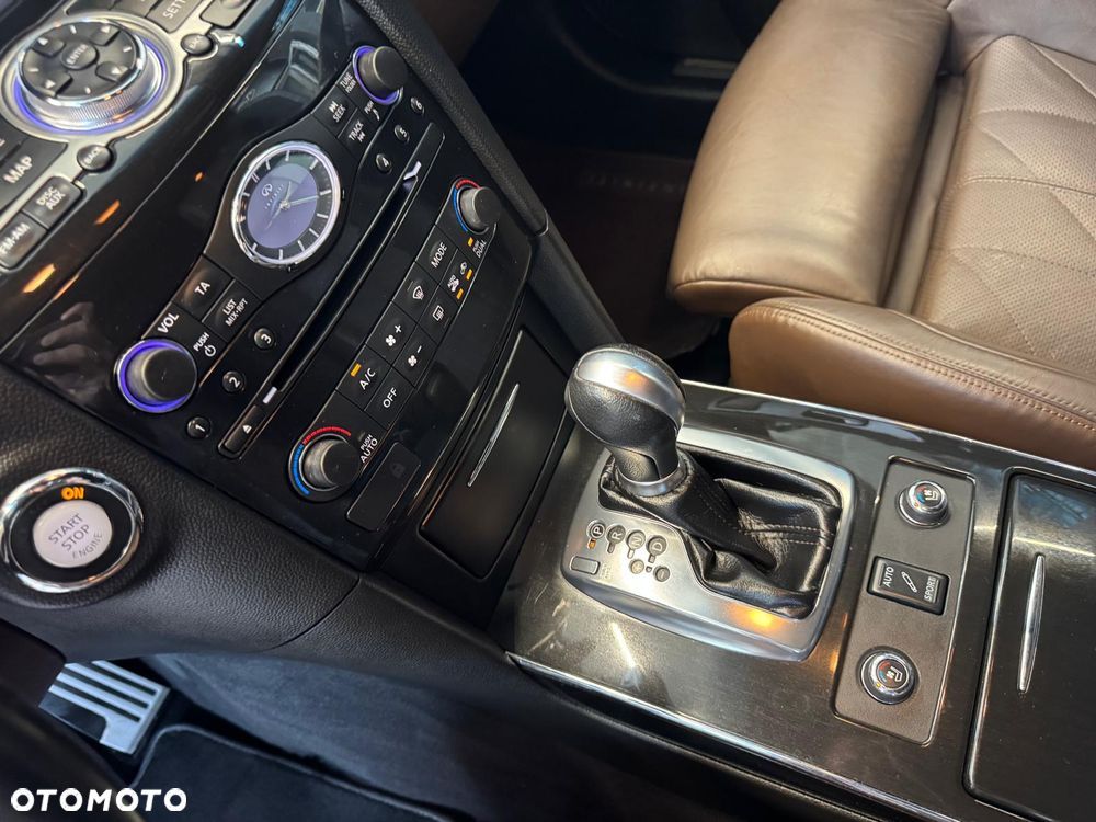 Infiniti FX FX30d S Premium - 7