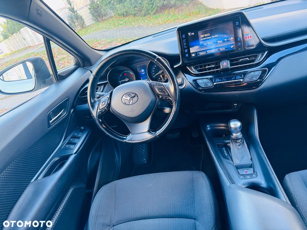 Toyota C-HR 1.8 Hybrid Dynamic - 22