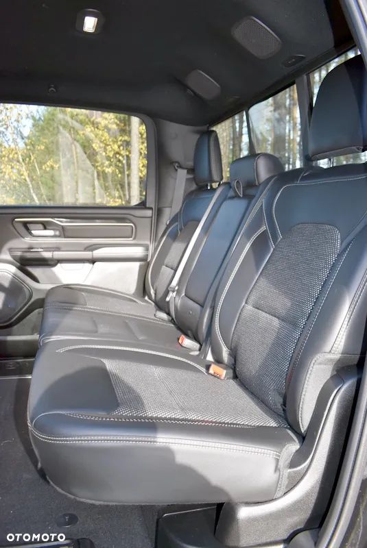 Dodge RAM 1500 5.7 4x4 - 26