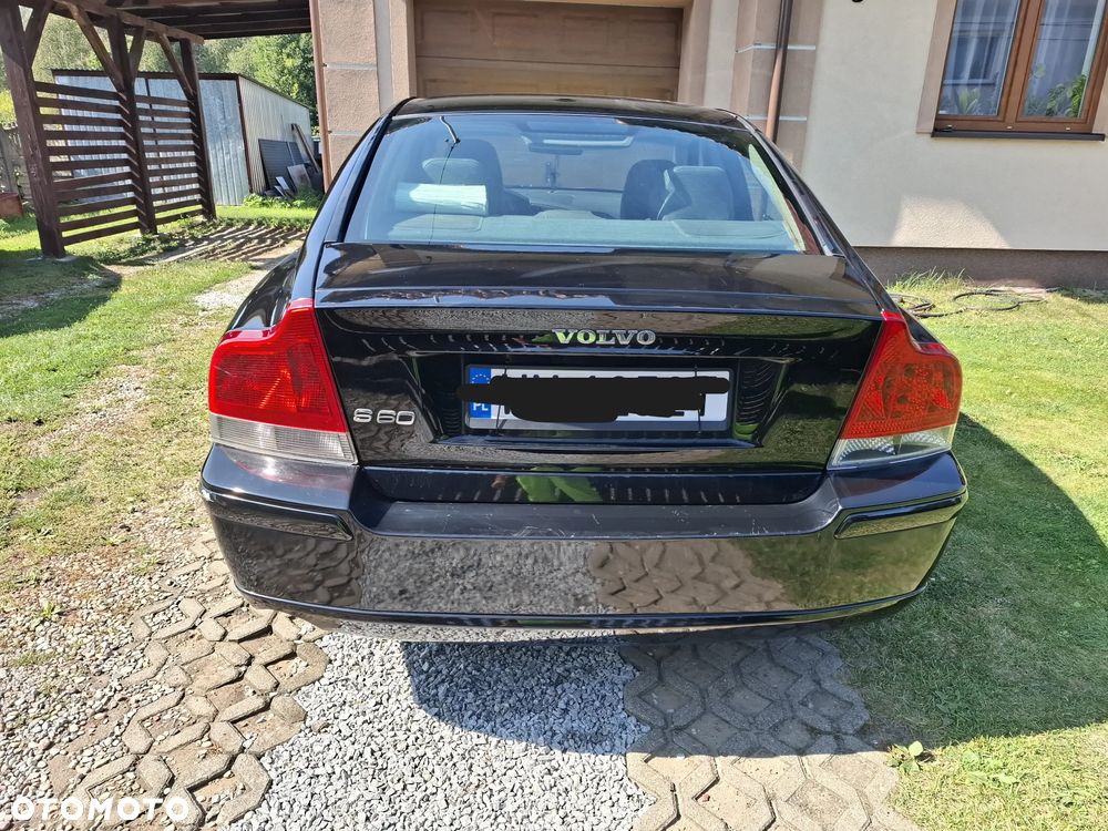 Volvo S60 - 4
