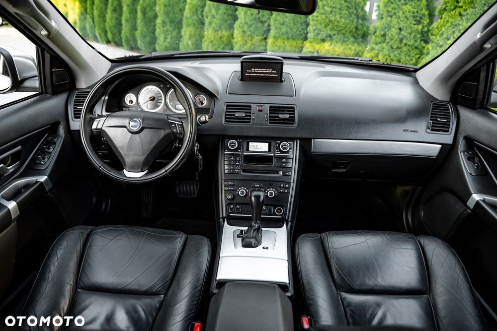 Volvo XC 90 D5 Executive - 25