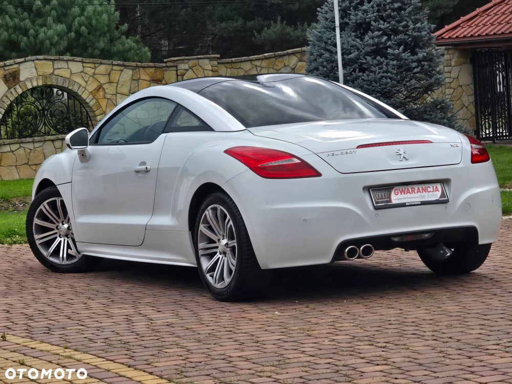 Peugeot RCZ - 2